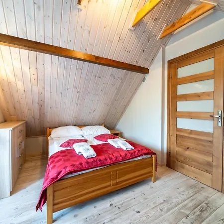 Caloroczne Osada Zbojecka Jandura Lodge *